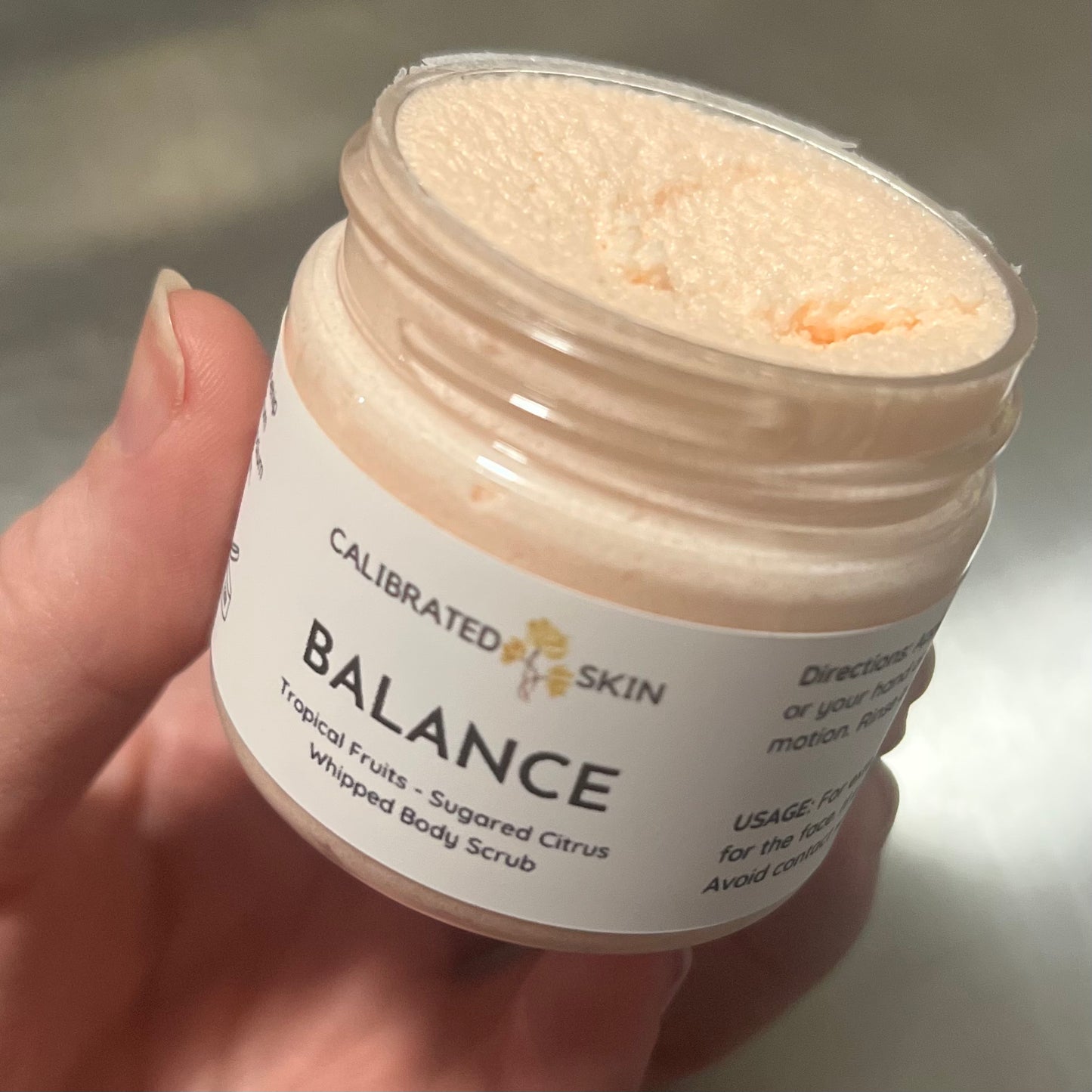 BALANCE Whipped Body Scrub (Sugared Citrus & Tropical Fruits)